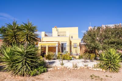 Detached-Villa-For-Sale-In-La-Marina--5---Portals-