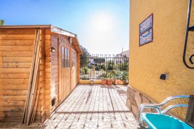 Detached-Villa-For-Sale-In-La-Marina--7---Portals-