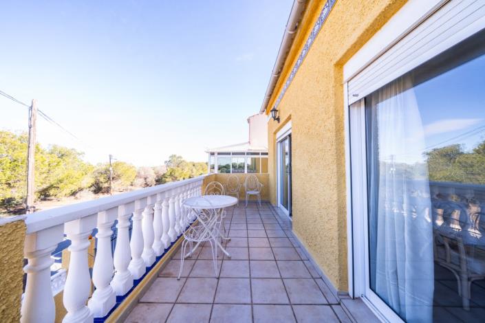 Image No.26-3 Bed Villa for sale