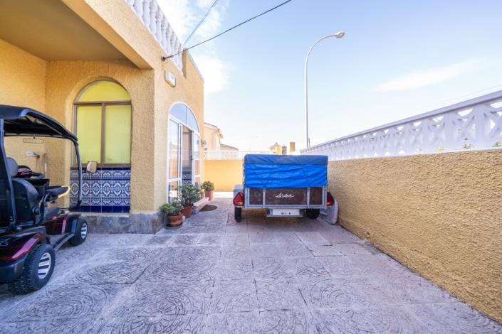 Image No.36-3 Bed Villa for sale