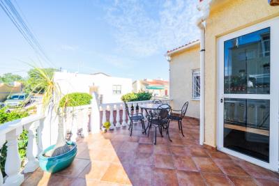 Detached-Villa-for-sale-in-Costa-Blanca--4---Portals-