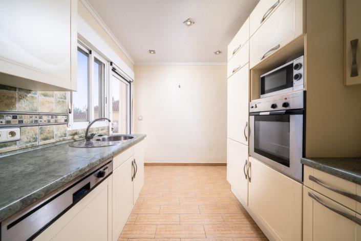 Image No.14-3 Bed Villa for sale