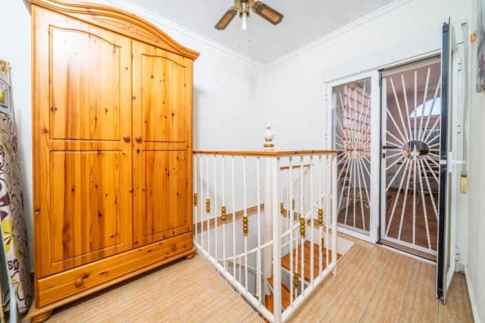 Image No.25-3 Bed Villa for sale