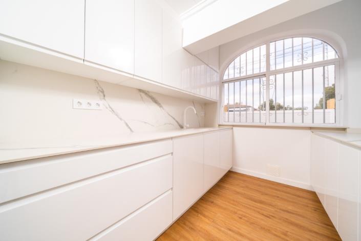 Image No.17-3 Bed Villa for sale