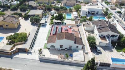 Detached-Villa-For-Sale-in-La-Marina--1---Portals-