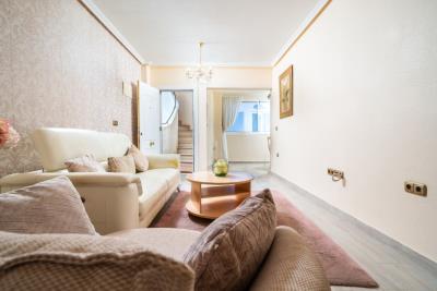 Apartment-for-sale-in-La-Marina--10---Portals-