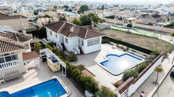 Image No.4-5 Bed Villa for sale