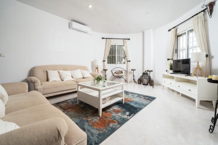 Image No.17-5 Bed Villa for sale