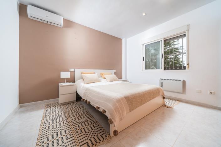 Image No.24-5 Bed Villa for sale