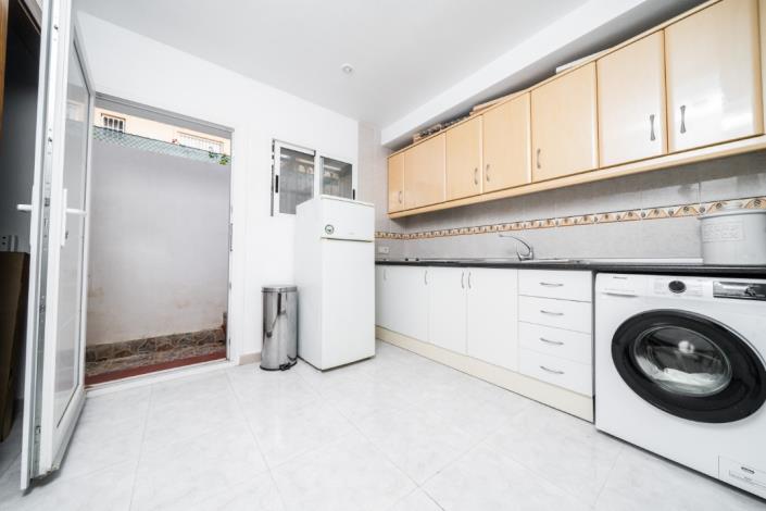 Image No.35-5 Bed Villa for sale