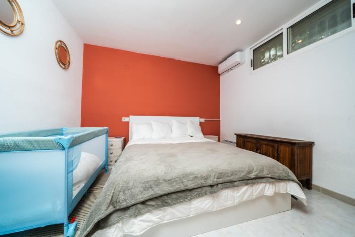 Image No.36-5 Bed Villa for sale