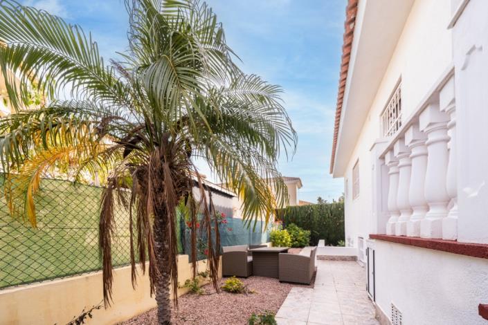 Image No.40-5 Bed Villa for sale