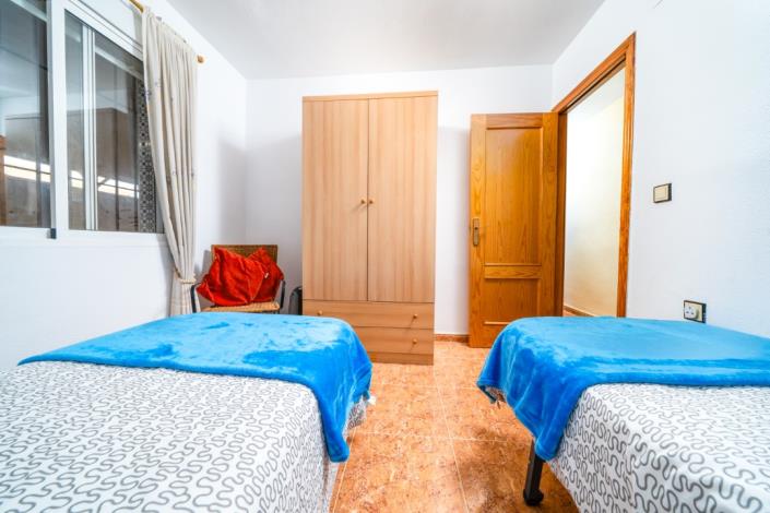 Image No.17-3 Bed Quad for sale