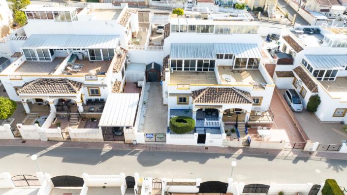 Image No.3-Villa de 2 chambres à vendre à La Marina