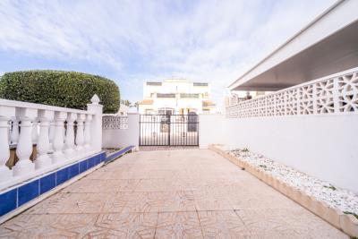 Quad-Villa-for-Sale-in-La-Marina--9---Portals-