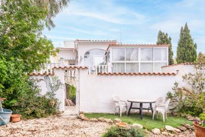 Detached-Villa-for-sale-in-La-Marina--4---Canva-