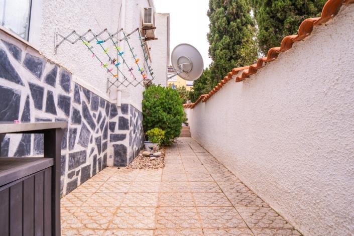 Image No.25-3 Bed Villa for sale