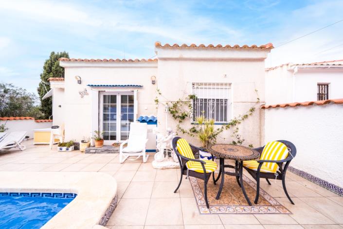 Image No.33-3 Bed Villa for sale