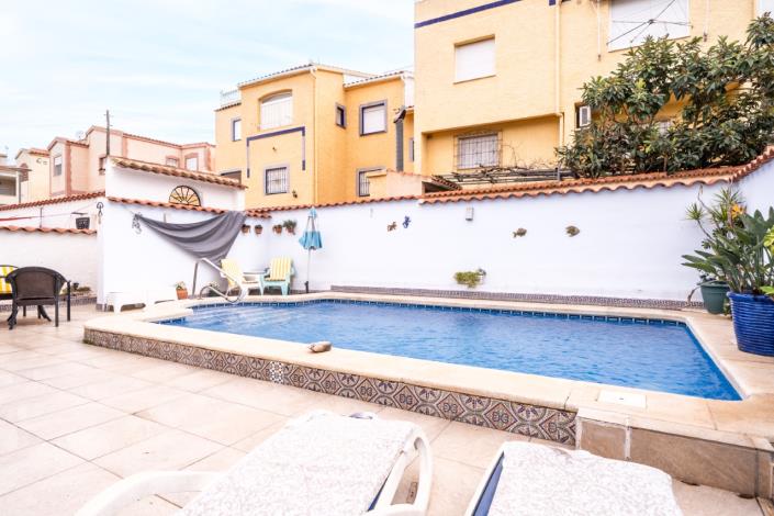 Image No.34-3 Bed Villa for sale