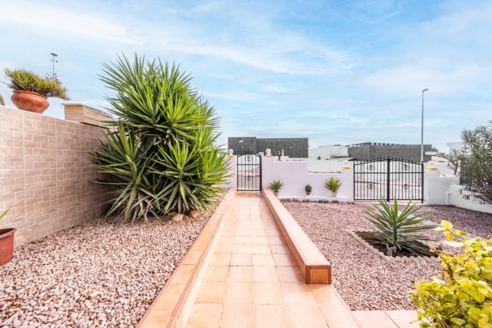 Image No.8-3 Bed Quad for sale