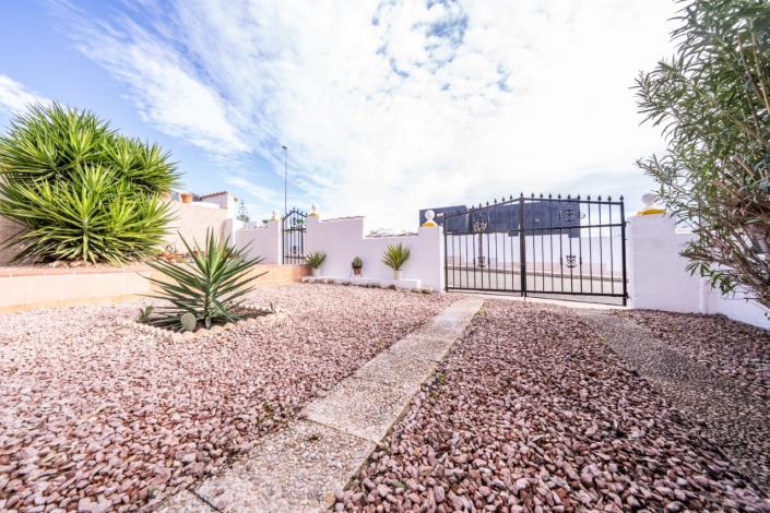 Image No.9-3 Bed Quad for sale