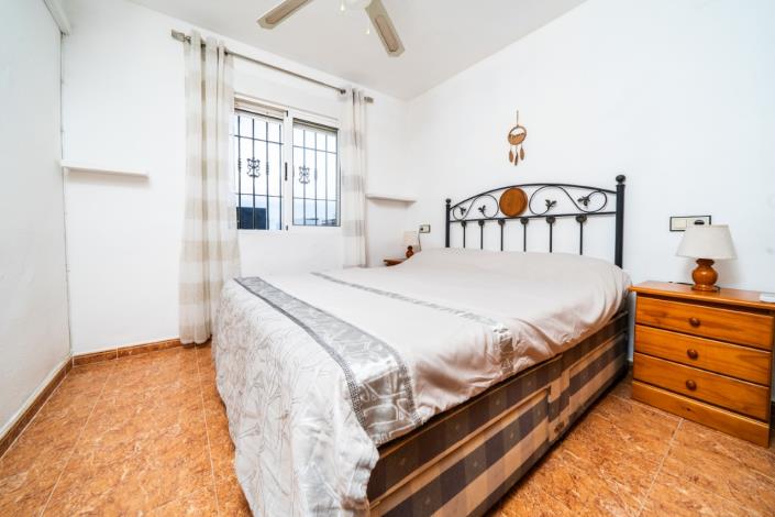 Image No.23-3 Bed Quad for sale