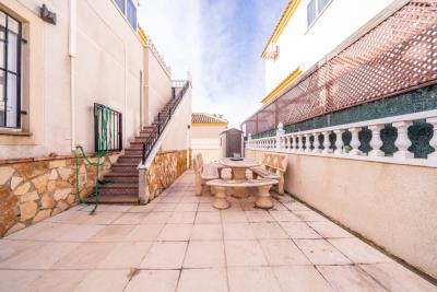 Villa-for-Sale-in-La-Marina--6---Portals-