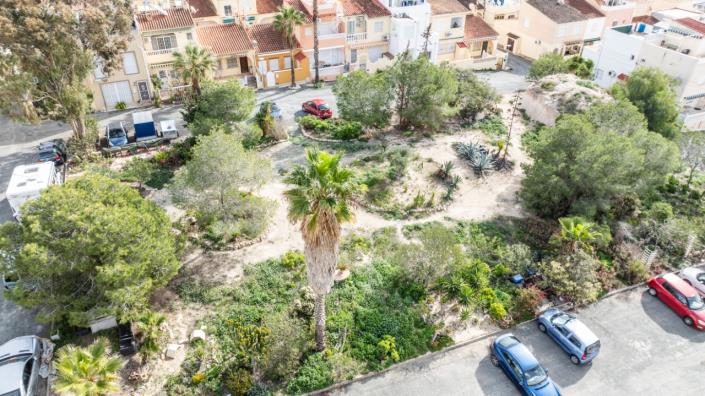 Image No.19-1 Bed Townhouse for sale