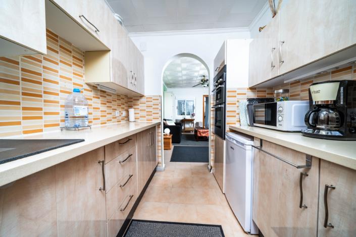 Image No.18-3 Bed Villa for sale