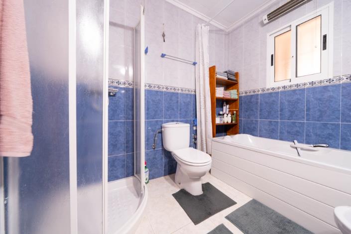 Image No.25-3 Bed Villa for sale