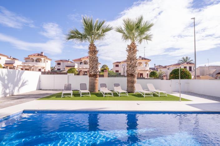 Image No.6-3 Bed Villa for sale