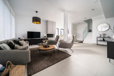 Modern-Villa-for-sale-in-Costa-Blanca--10---Canva-