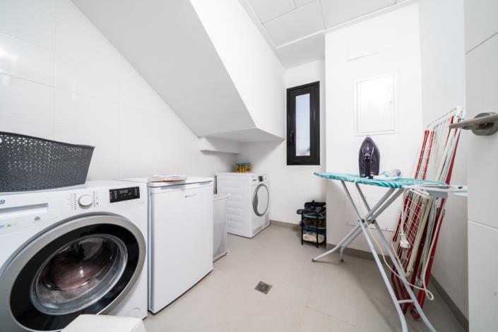 Image No.16-3 Bed Villa for sale