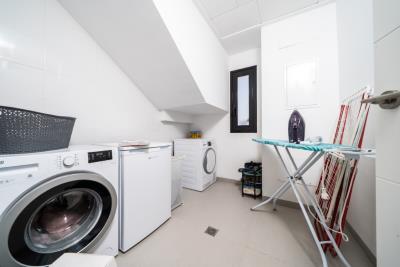 Modern-Villa-for-sale-in-Costa-Blanca--15---Canva-