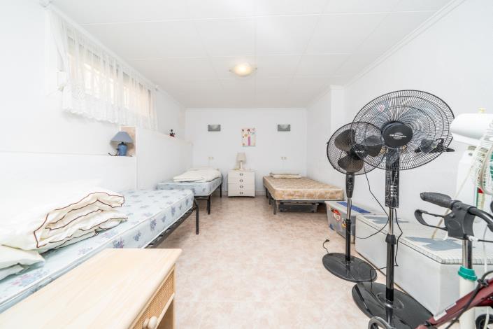 Image No.28-4 Bed Villa for sale