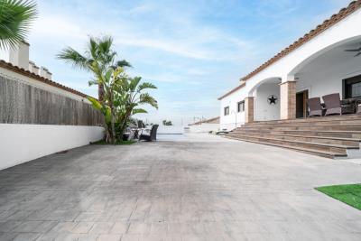 Detached-Villa-for-sale-in-Costa-Blanca--5---Canva-