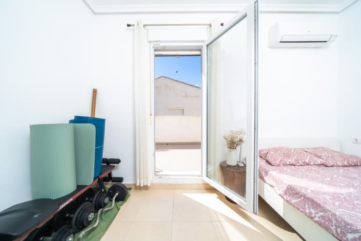 Image No.33-3 Bed Villa for sale