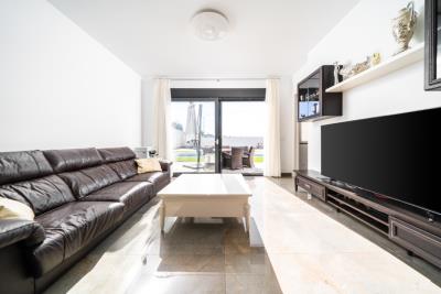 Luxury-Villa-for-sale-in-Alicante--11---Portals-