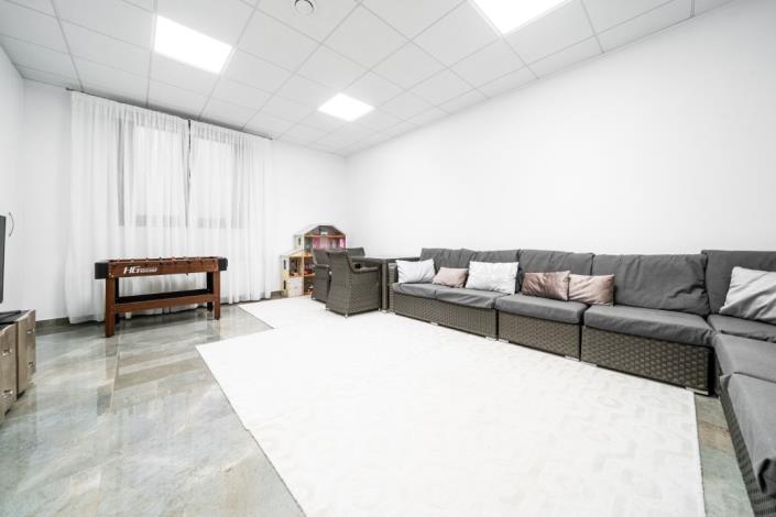 Image No.42-7 Bed Villa for sale