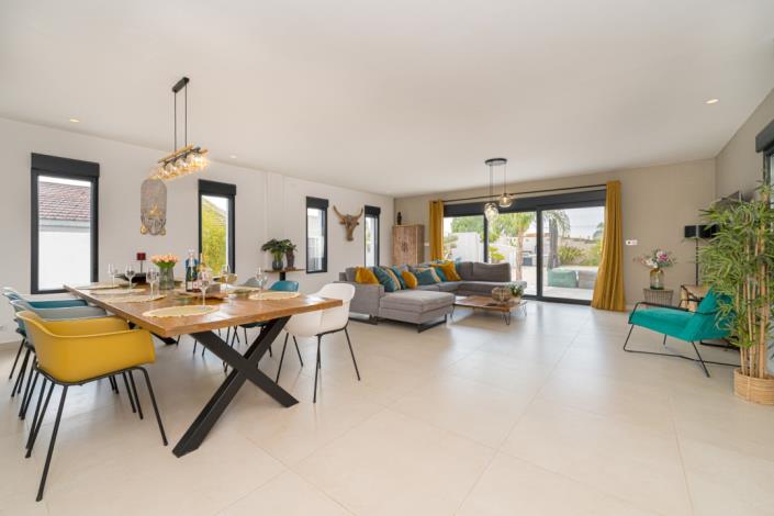 Image No.26-5 Bed Villa for sale