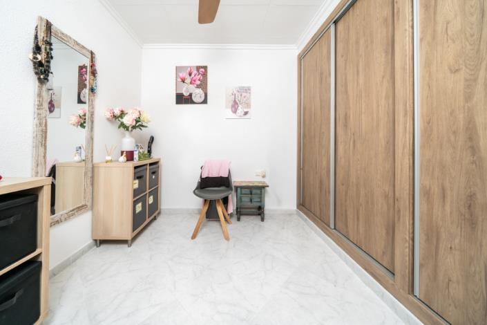 Image No.26-3 Bed Villa for sale