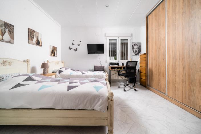 Image No.34-3 Bed Villa for sale