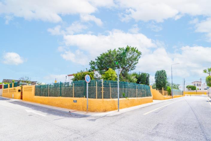 Image No.6-4 Bed Villa for sale