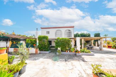 Detached-Villa-for-sale-in-Costa-Blanca--7---Canva-