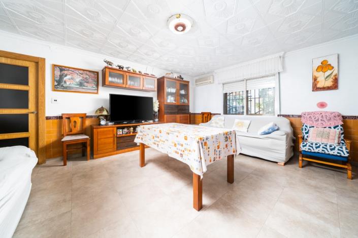 Image No.29-4 Bed Villa for sale