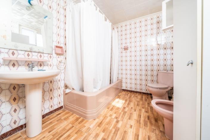 Image No.47-4 Bed Villa for sale