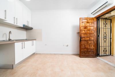 Property-for-sale-in-La-Marina--9---Portals-