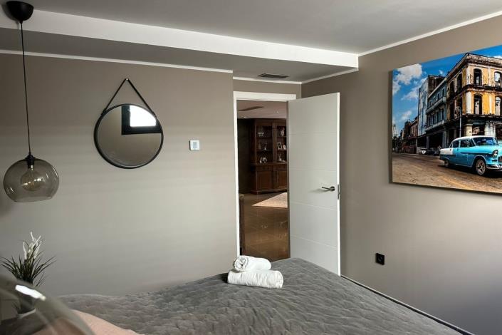 Image No.32-7 Bed Villa for sale