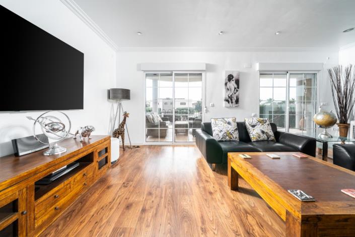 Image No.14-4 Bed Villa for sale