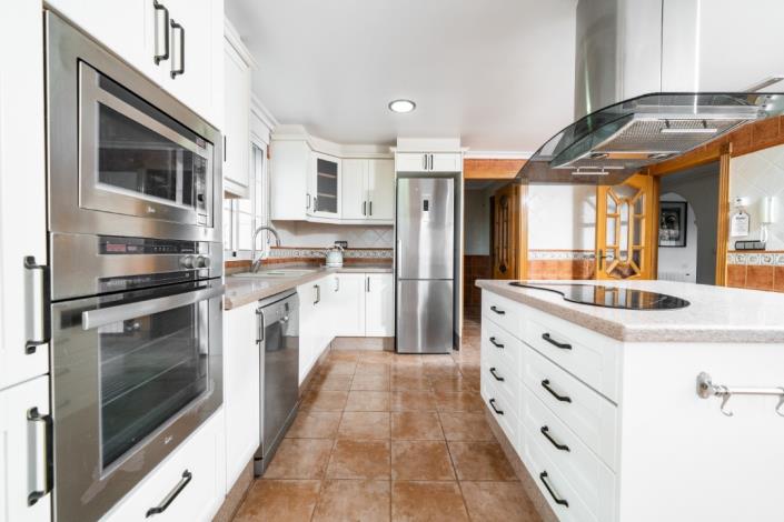 Image No.18-4 Bed Villa for sale